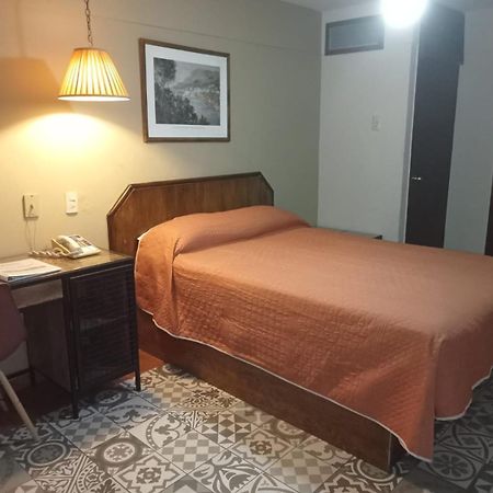 Hotel Suites Kino Hermosillo Zewnętrze zdjęcie