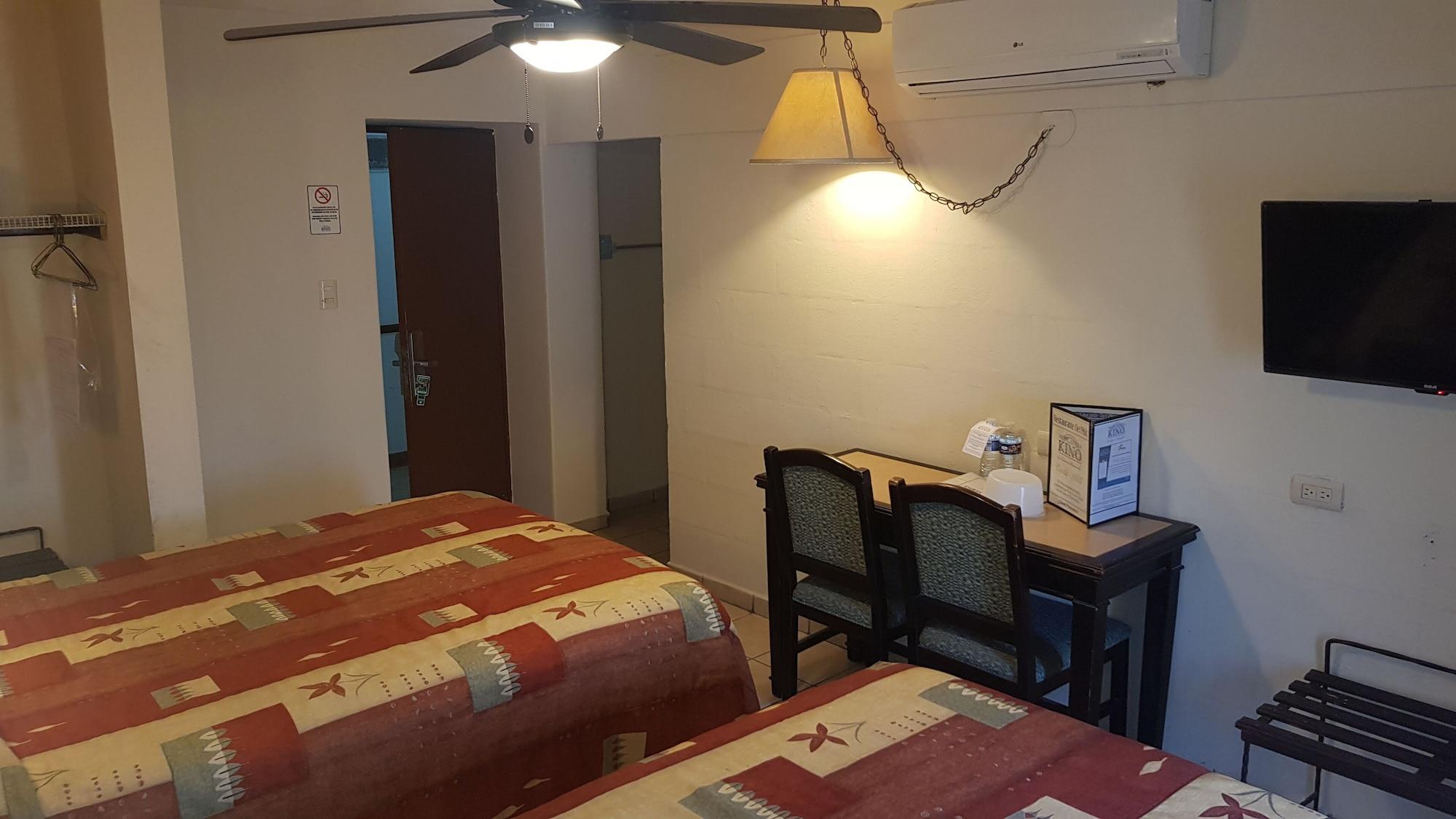 Hotel Suites Kino Hermosillo Zewnętrze zdjęcie