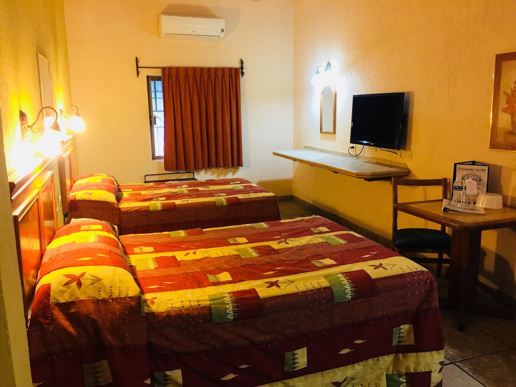 Hotel Suites Kino Hermosillo Zewnętrze zdjęcie