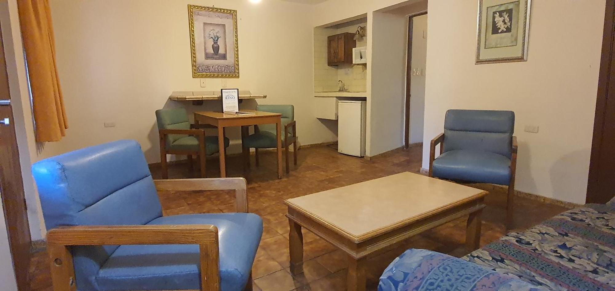 Hotel Suites Kino Hermosillo Zewnętrze zdjęcie