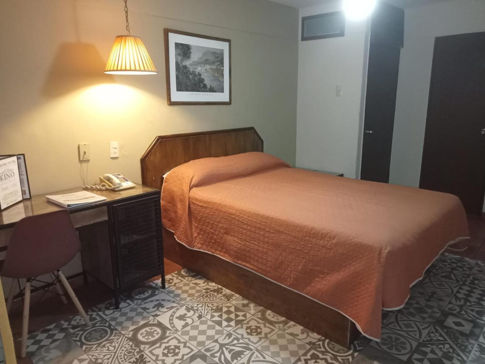 Hotel Suites Kino Hermosillo Zewnętrze zdjęcie