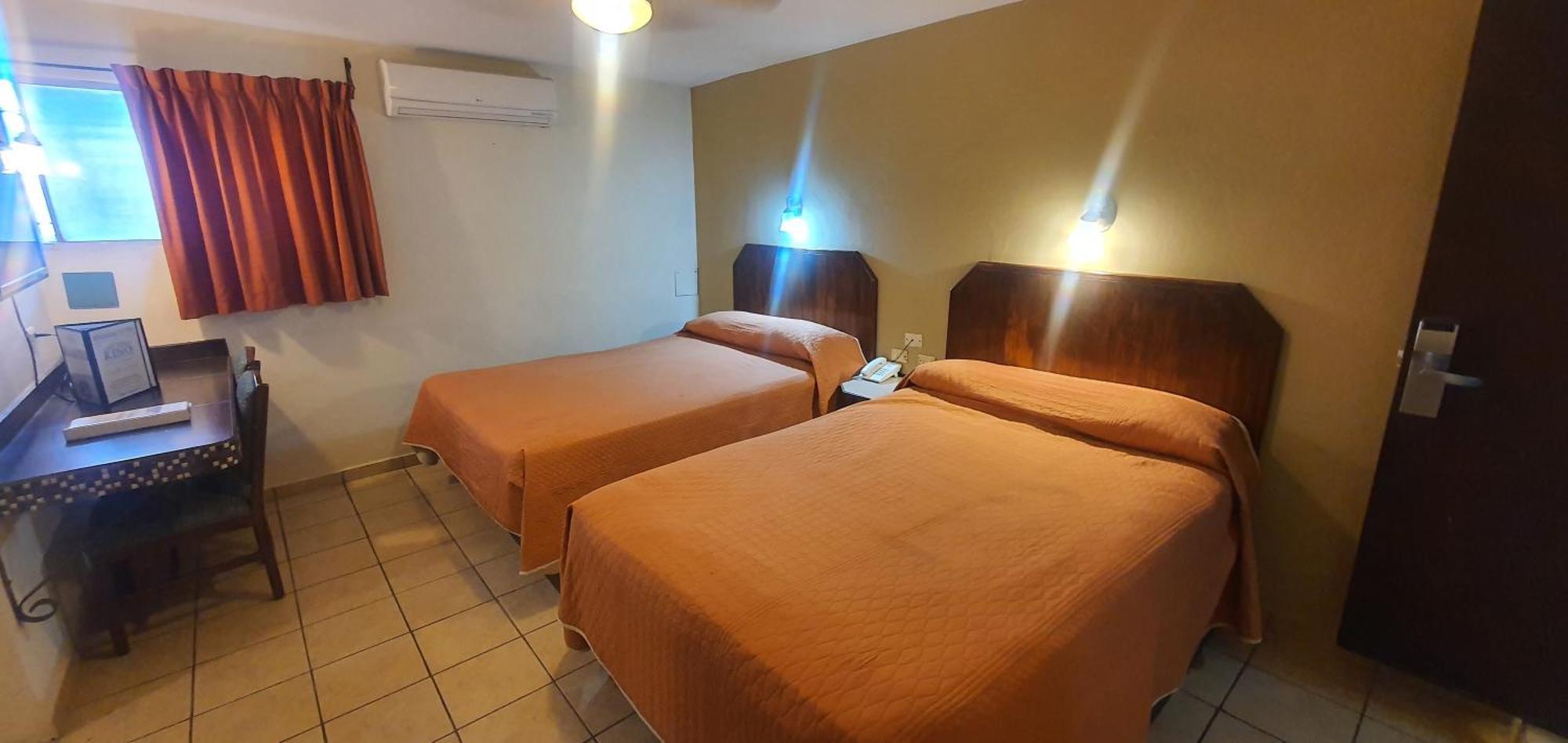Hotel Suites Kino Hermosillo Zewnętrze zdjęcie