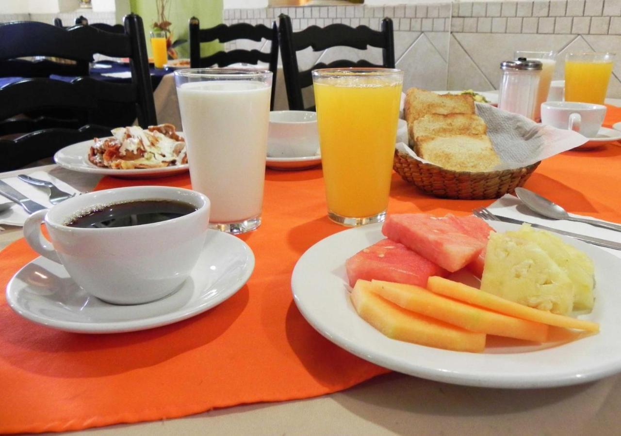 Hotel Suites Kino Hermosillo Zewnętrze zdjęcie