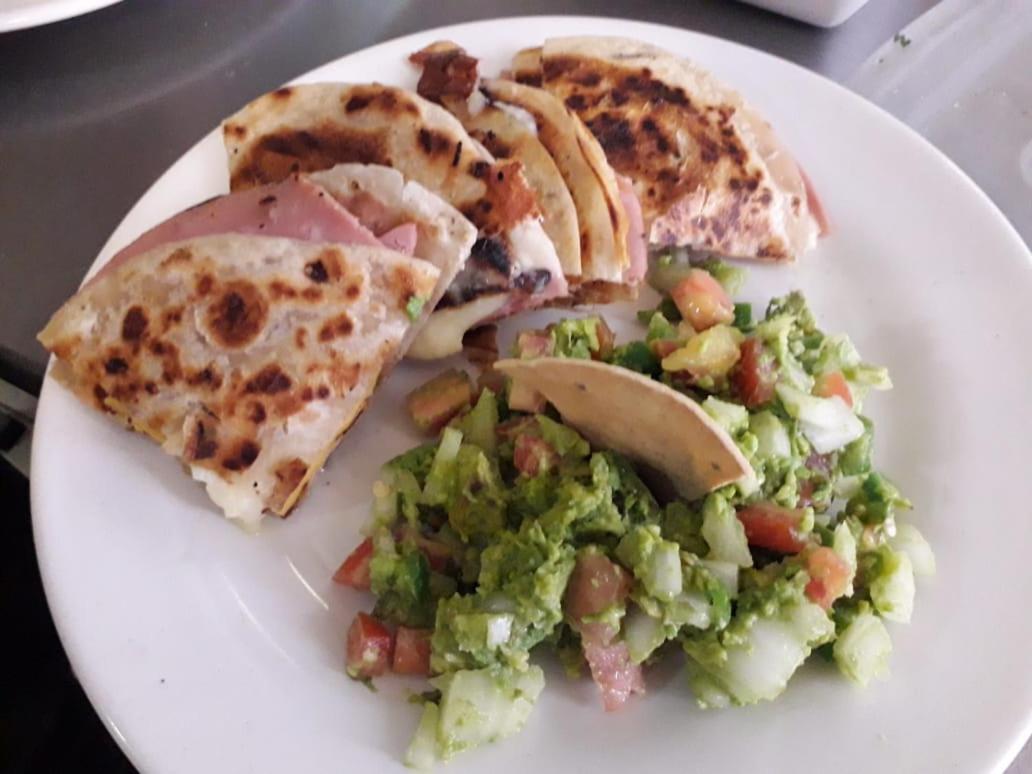 Hotel Suites Kino Hermosillo Zewnętrze zdjęcie